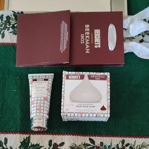 Beekman 1802  Gift Set with Goat Milk Soap & Hand Cream In Candy Cane Scent